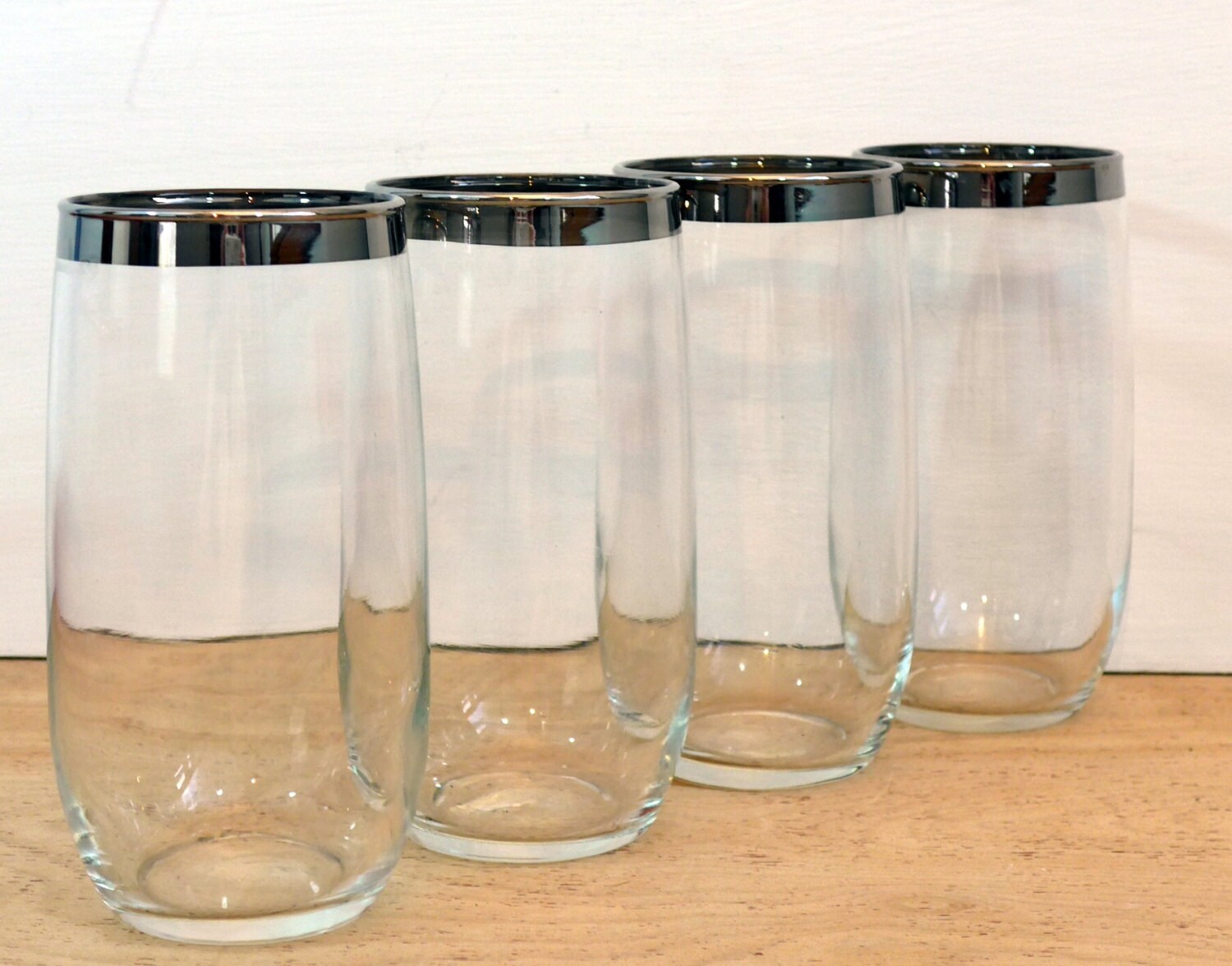 4 Vintage Silver Rimmed Dorothy Thorpe Style Mad Men Large Tumblers