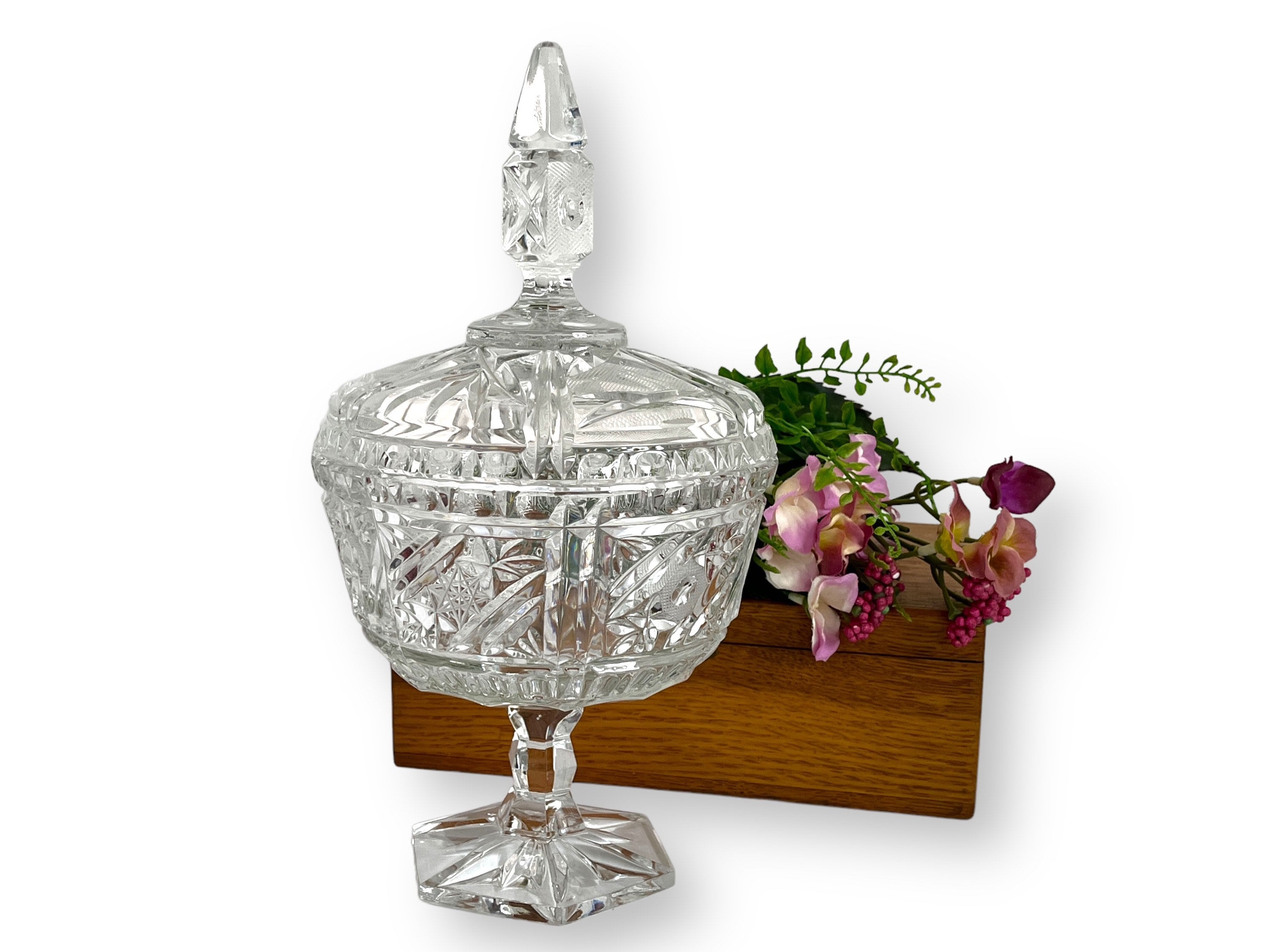 Vintage Clear Glass Pedestal Covered Comport Candy Dish Pressed vintage-clear-glass-pedestal-covered-comport-candy-dish-pressed