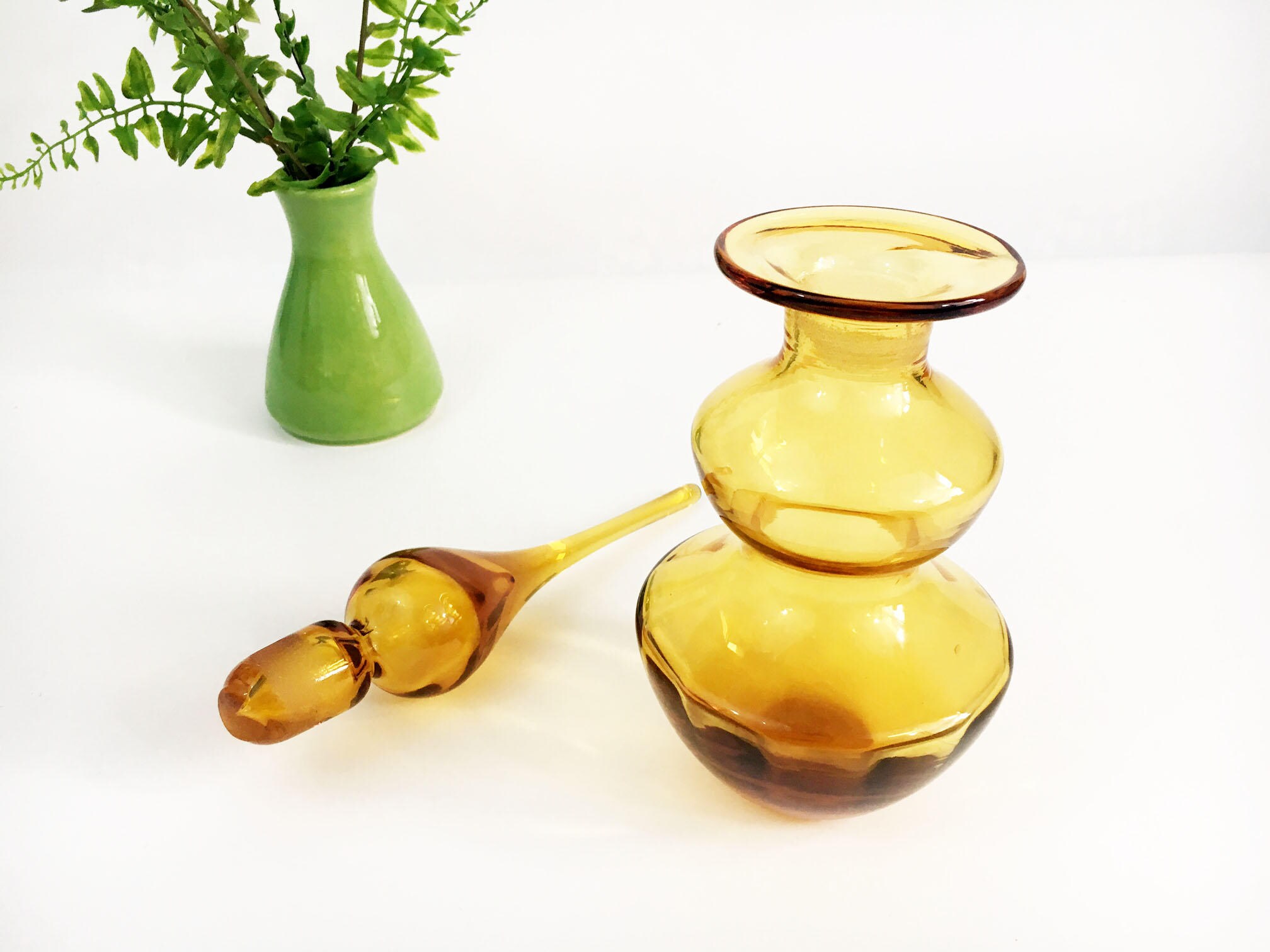 Amber Colored Vintage Glass Decanter Bottle with Round / Bulbous Stopper Blenko Style Art