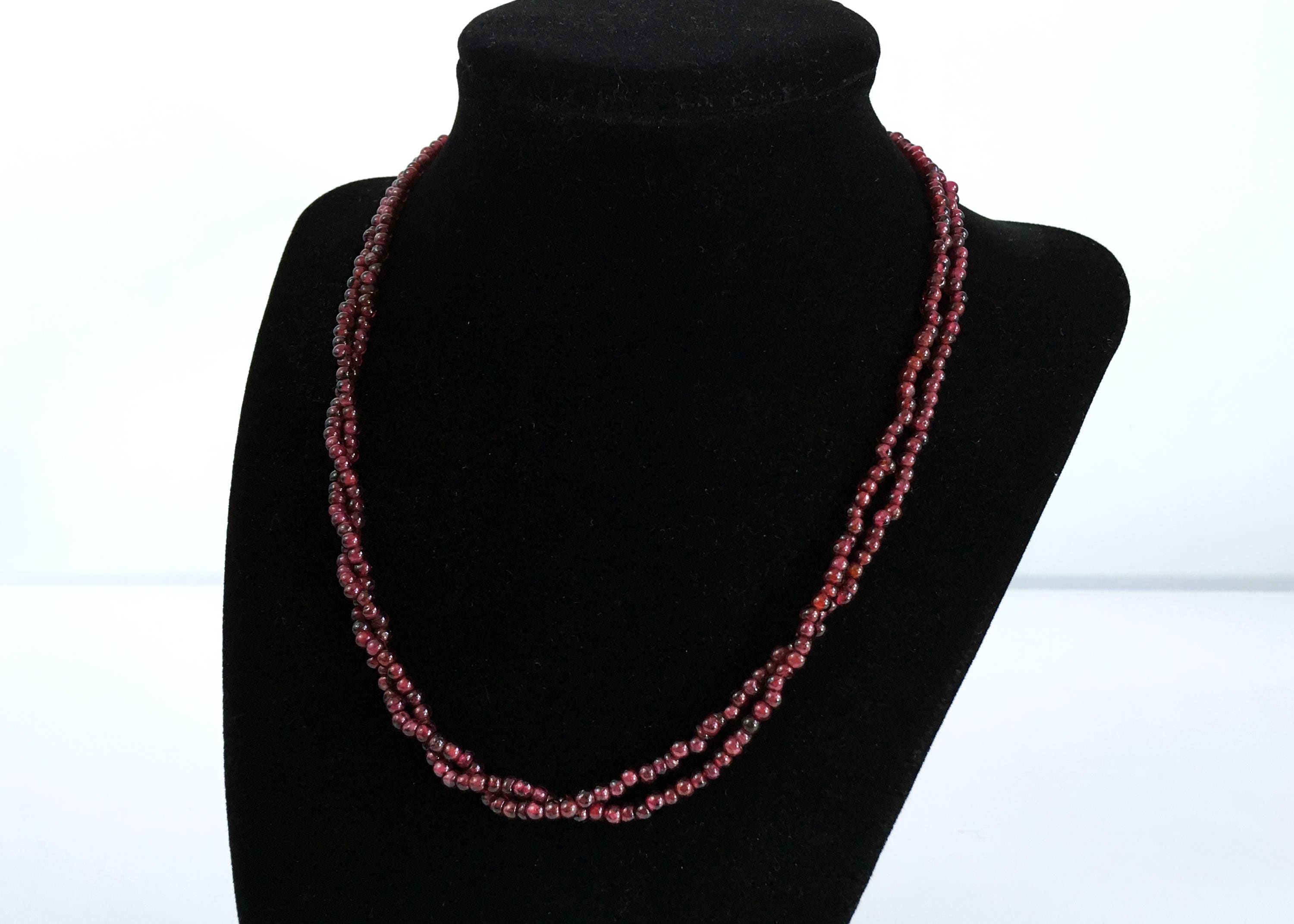 Vintage / Antique Necklace Double Strand Retro Bead