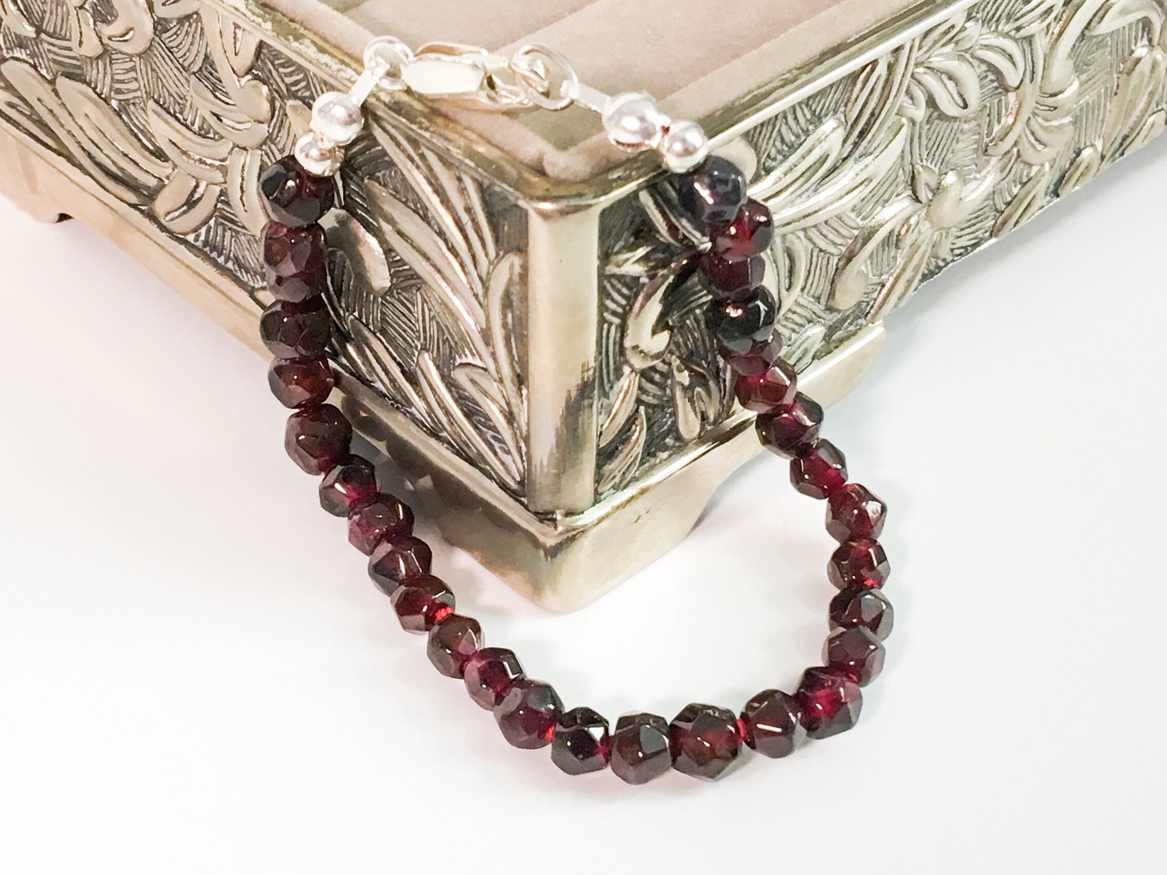 Vintage Garnet Bead Bracelet w/ Sterling Silver Clasp - Retro Garnet