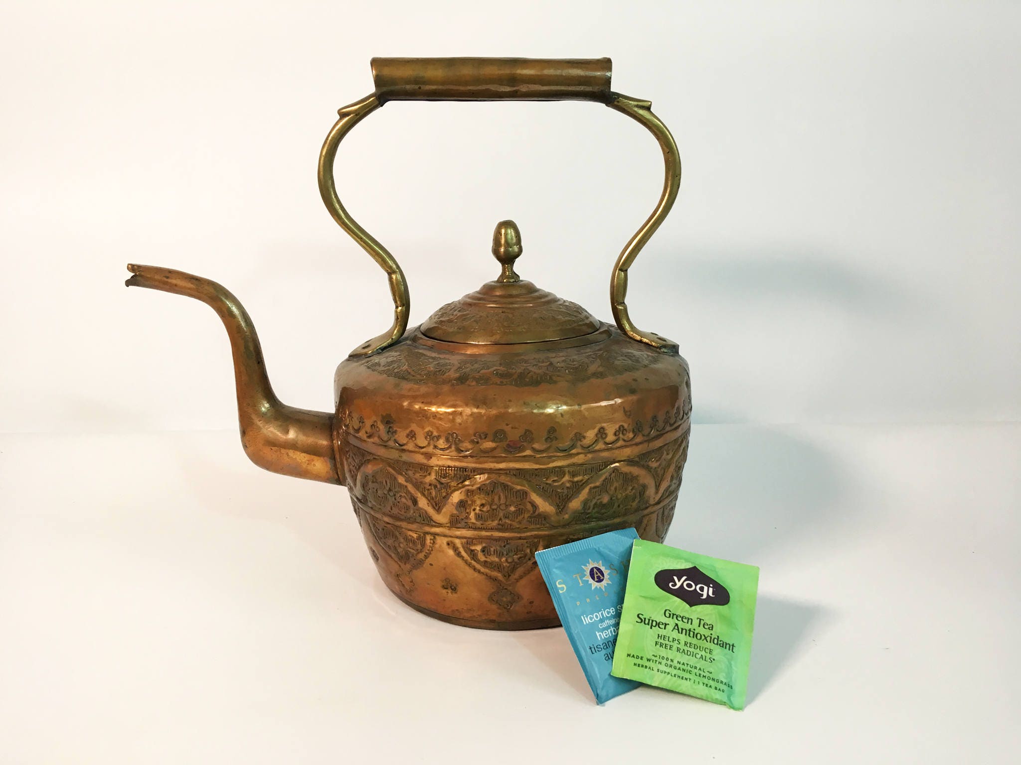 Museum Quality Vintage Art Deco Chase Brass & Copper tea kettle with  original plug, bakelite handle — Flower Power Nation