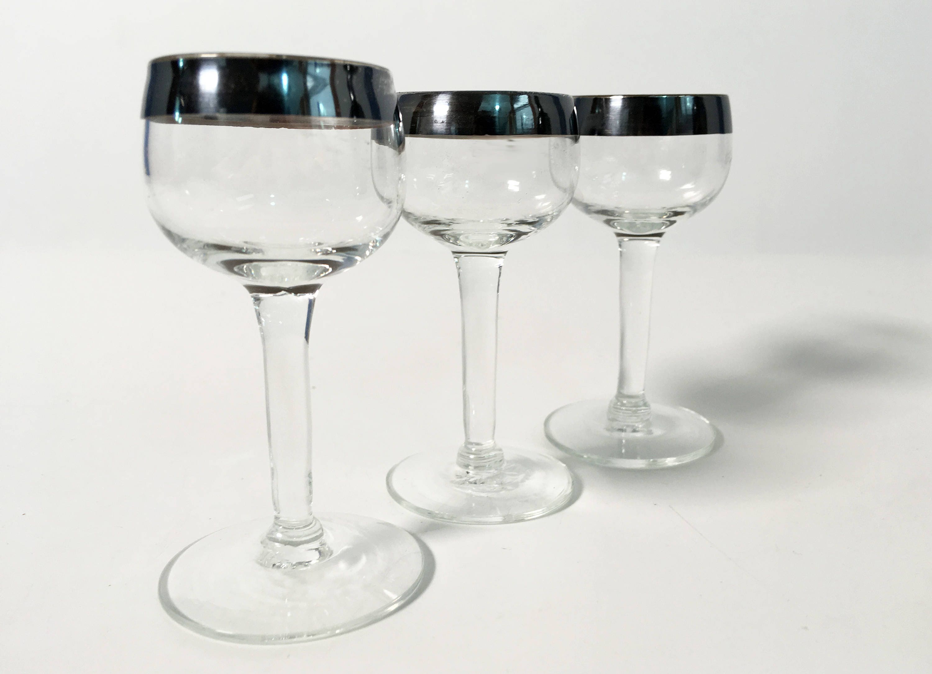 3 Dorothy Thorpe SMALL Cordial Glasses Vintage Set of 3 Silver Band