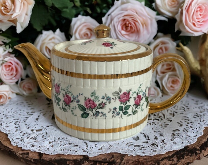 Vintage Ellgreave Teapot w/ Lid - Cream / White with Pink Mauve Rose Flowers Bold Gold Trim & Ribbed Panels - England Teapot Kitchen Serving