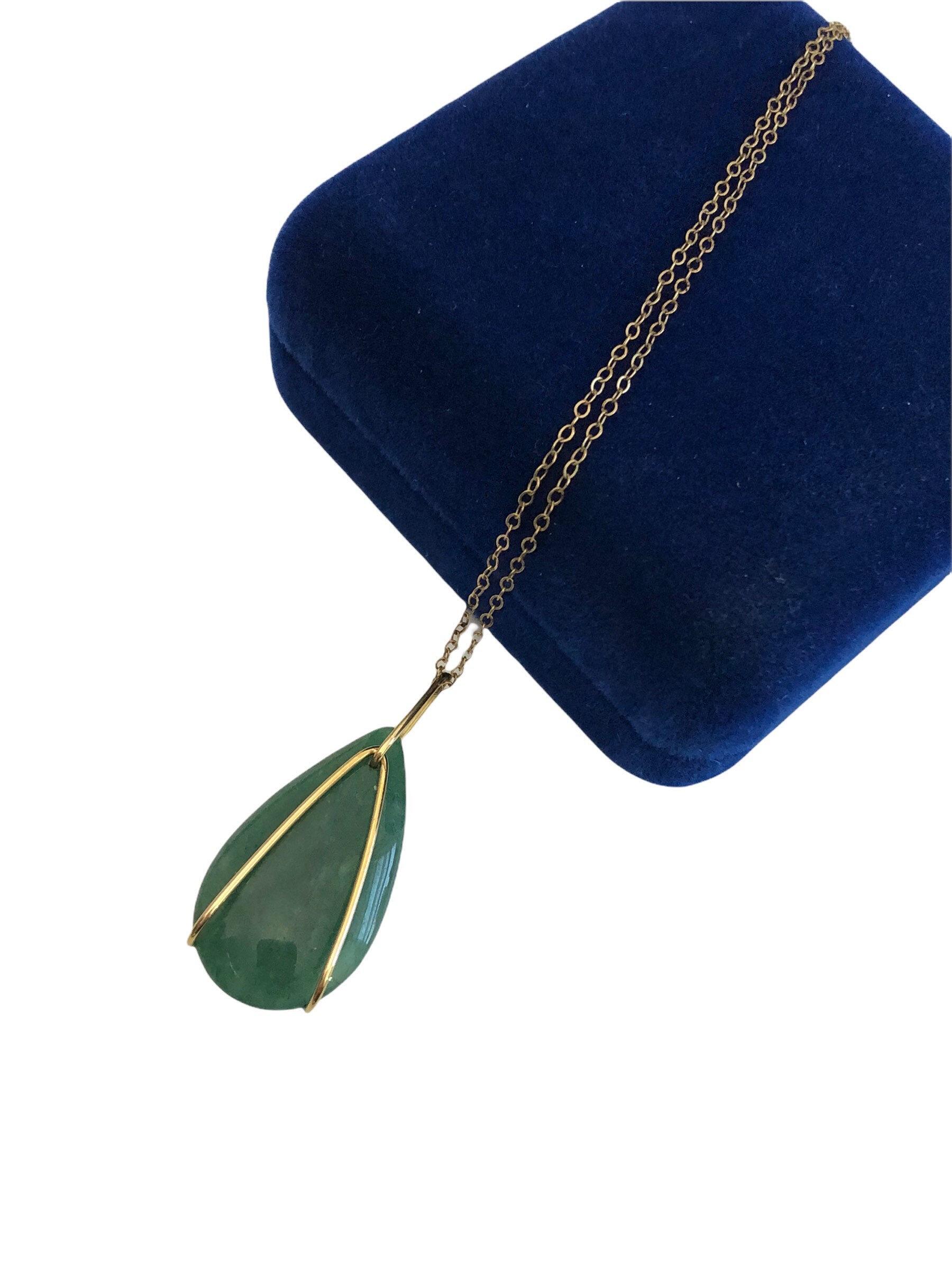 Green Jade Teardrop Necklace Vintage 12K Goldfilled Jade Pendant