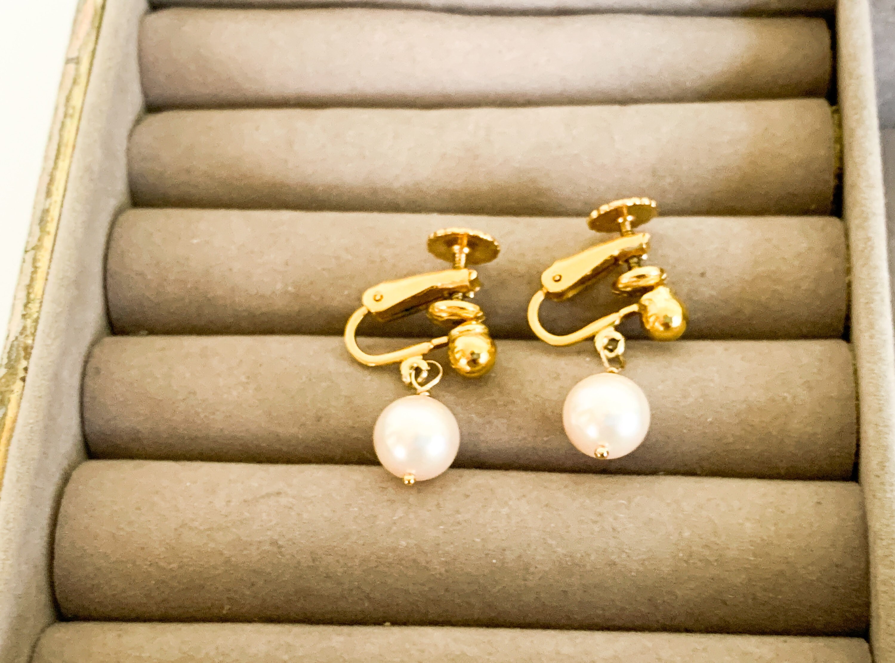 Vintage Pearl & 12K Gold Filled Earrings Retro Dangle Genuine Pearl