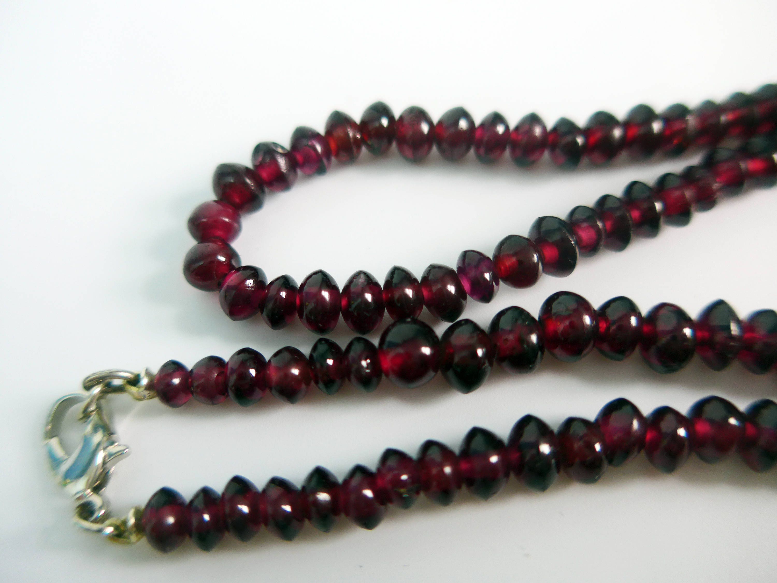 Vintage Garnet Necklace - Retro / Antique Garnet Bead Choker Necklace ...