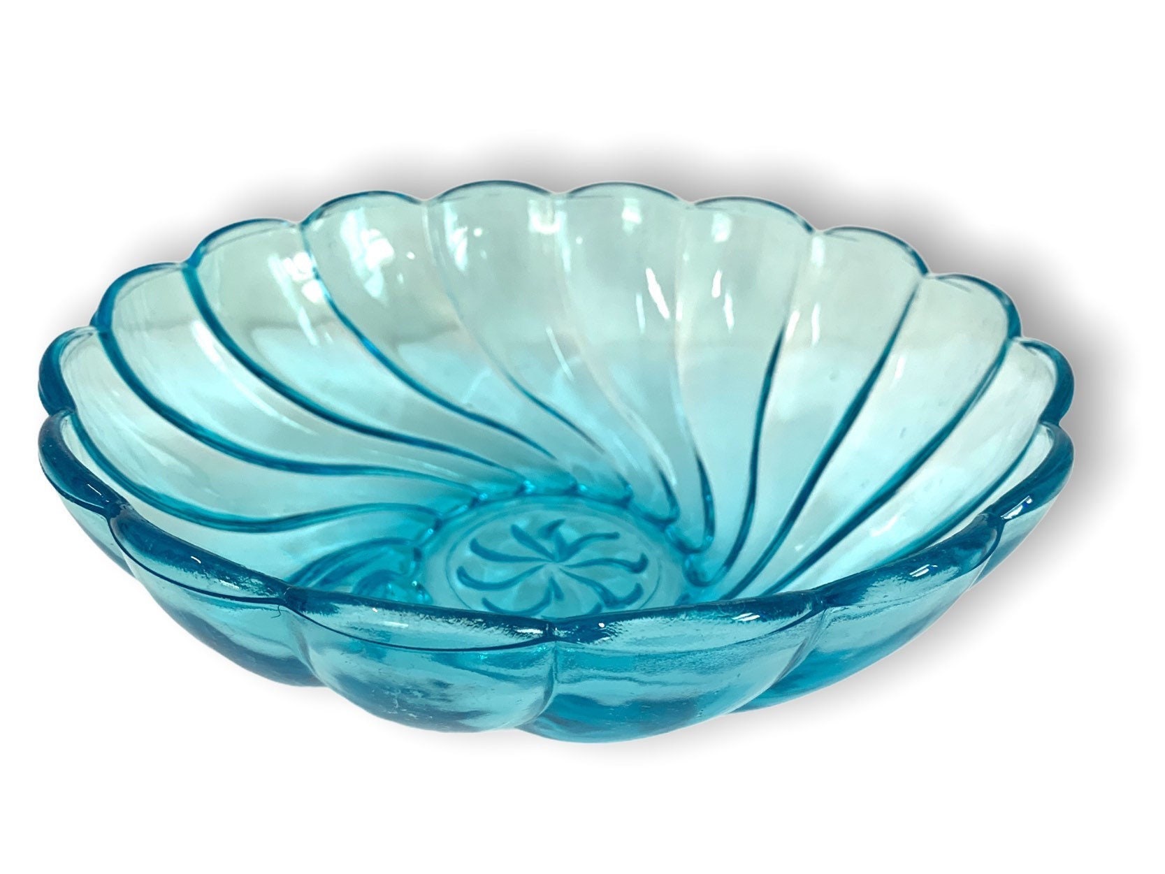 E34296 Knox Pedestal Plate with Glass Dome