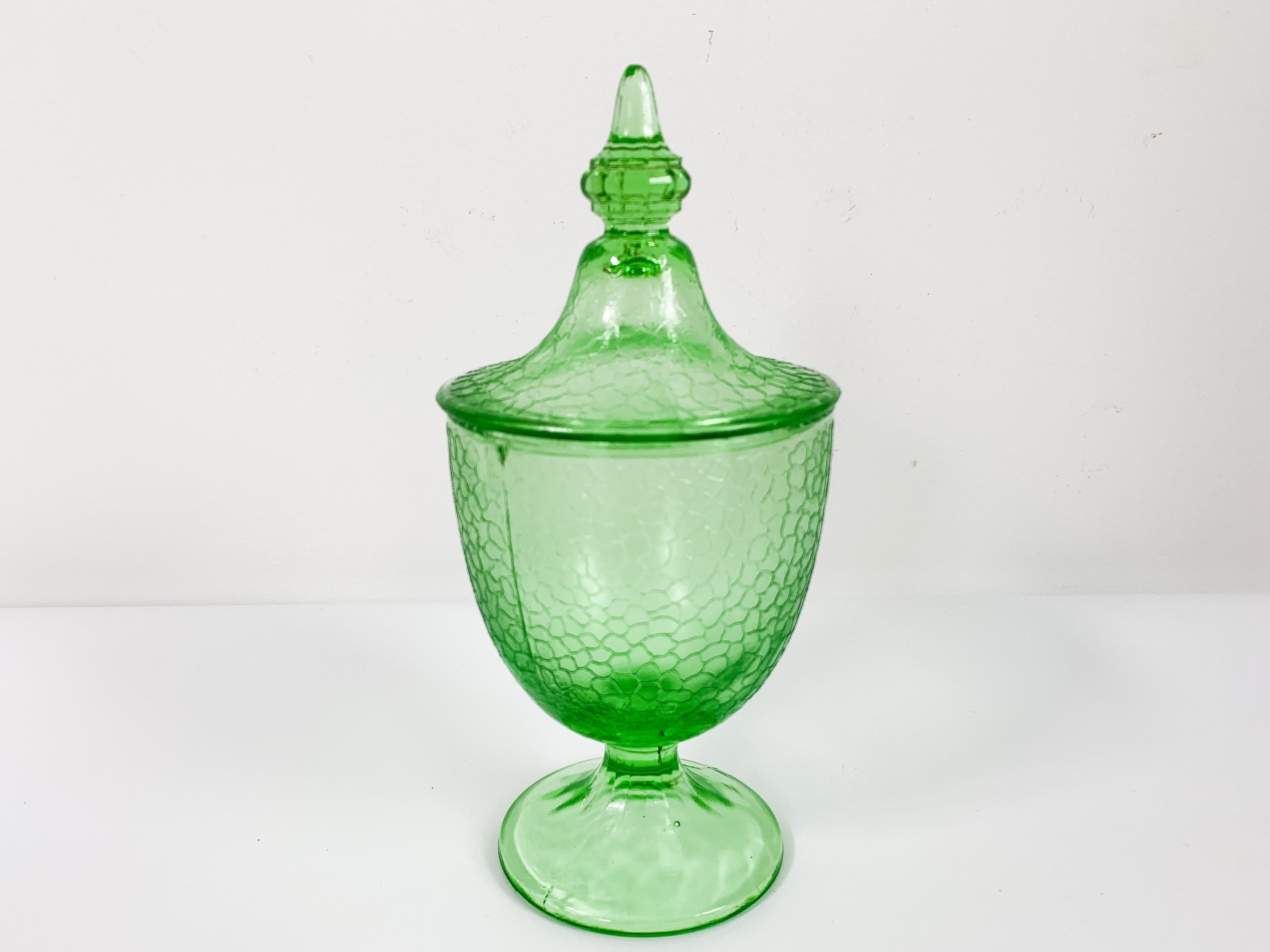 Vintage Green Crackle Glass Depression Glass Candy Jar w/ Lid Round