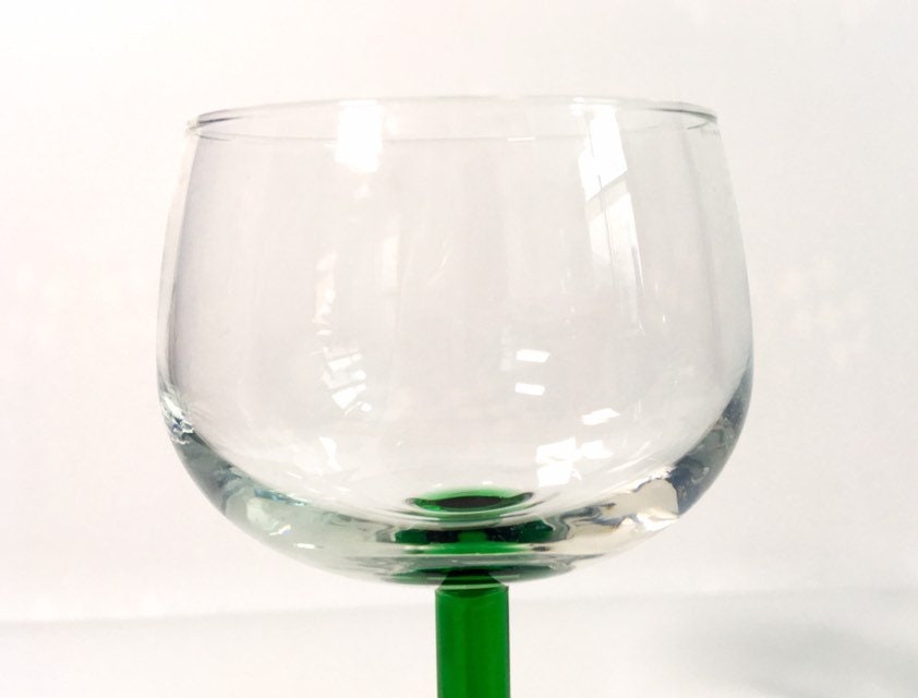 6 Alsatian wine glasses with green stems – Chez Pluie