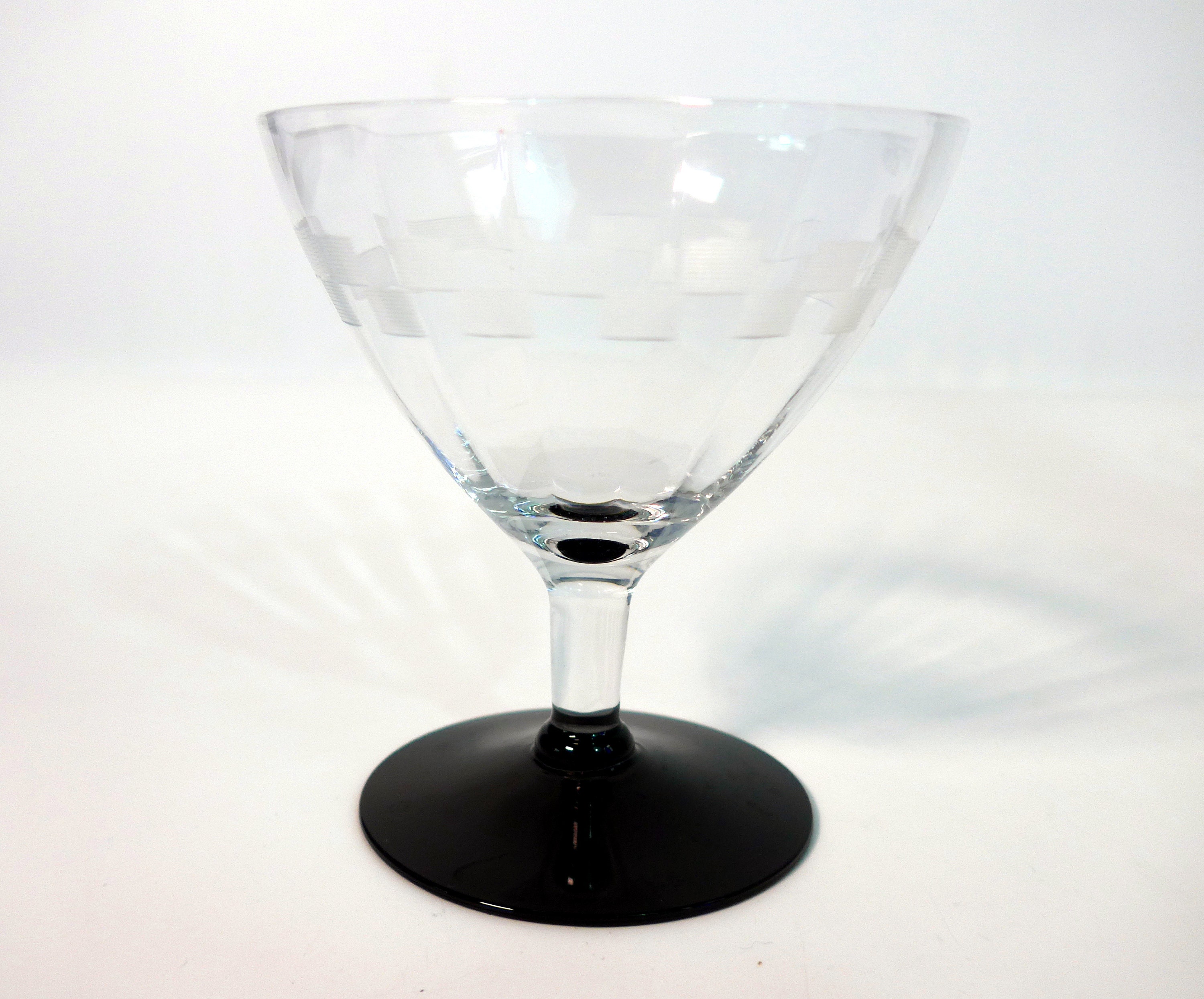 Vintage Set 6 Unique Etched Champagne / Wine Glasses 6 Clear Stem