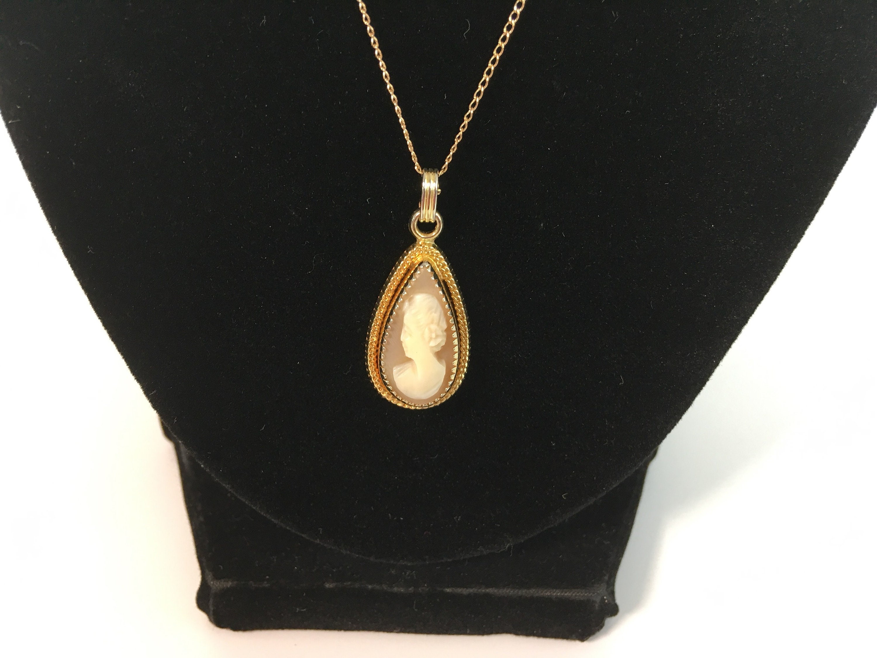 Vintage 12K Gold Filled Cameo Pendant on 14K Gold Filled Chain ...