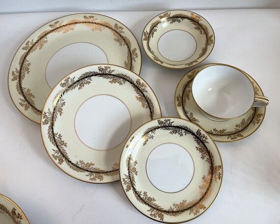 Vintage Noritake Coupe China: 6-piece Table Setting, Black Band