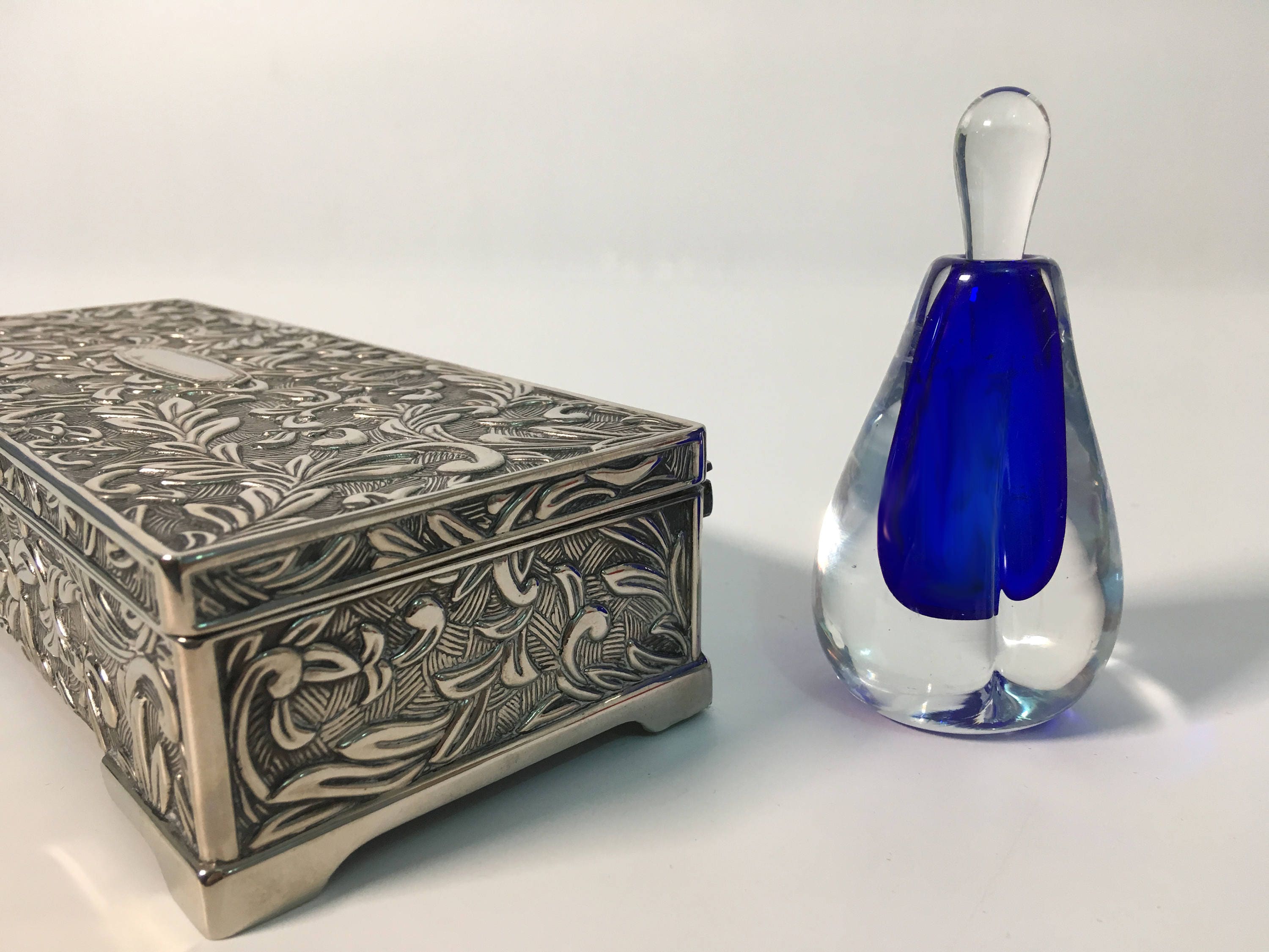 Signed Jackie Ballard Art Glass Bottle w/ Glass Stopper Dated 1988