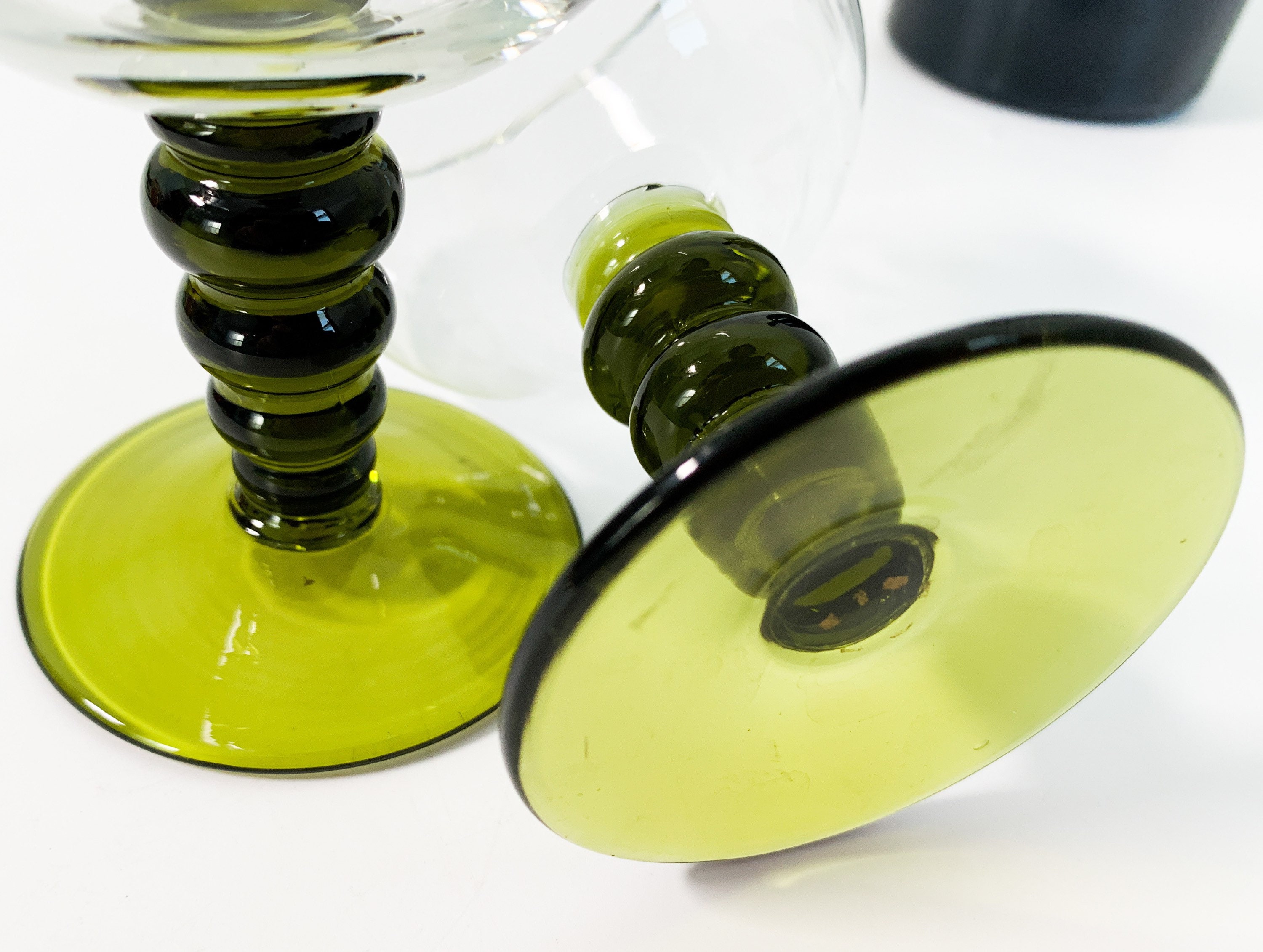 Pair Vintage Roemer Austrian Wine Glasses Set of 2 Green Stem Clear