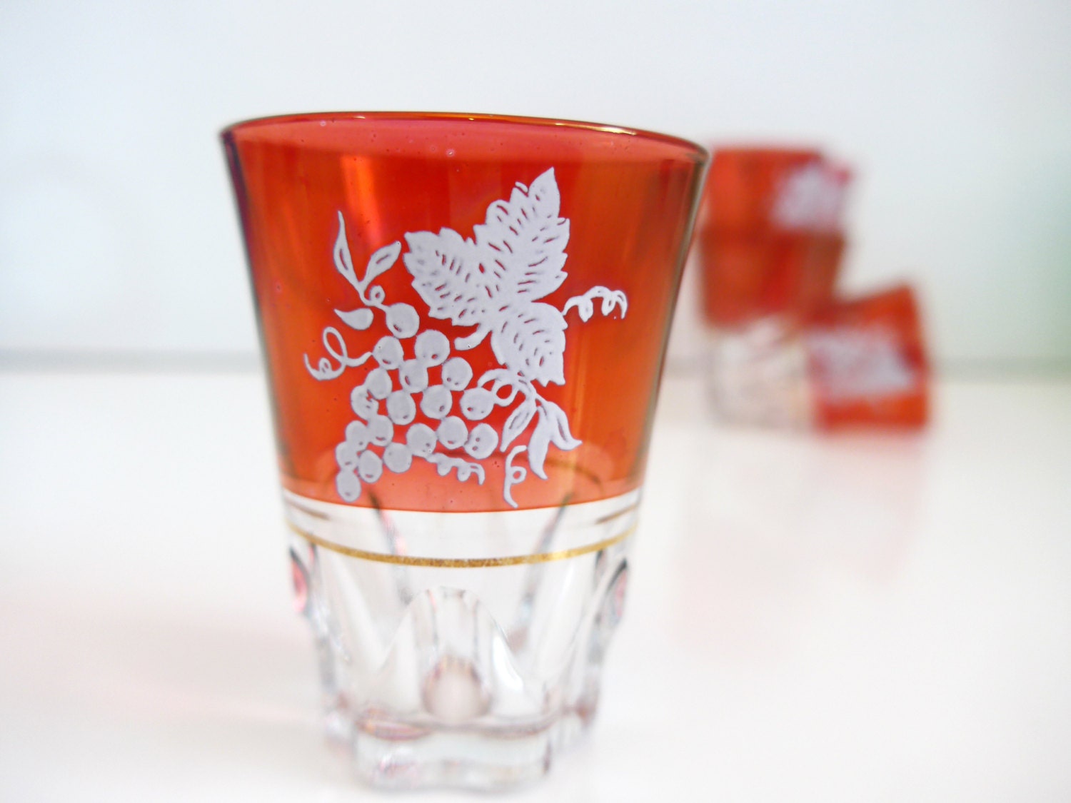 6 Vintage Red / Cranberry Colored Shot Glass Glasses Grape Motif on