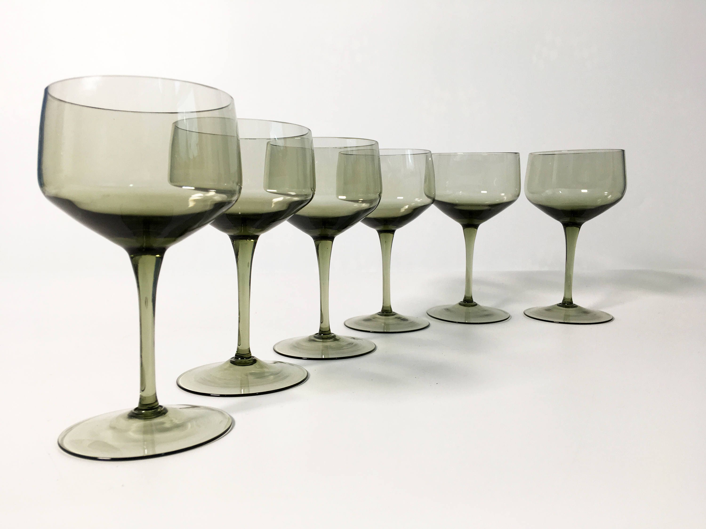 square shaped champagne glasses