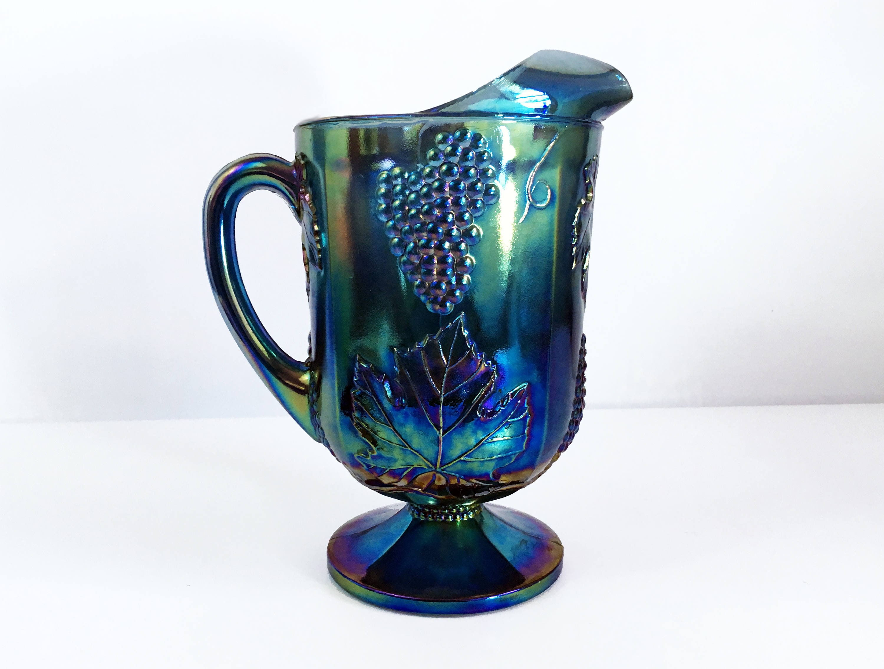 carnival-glass-pitcher