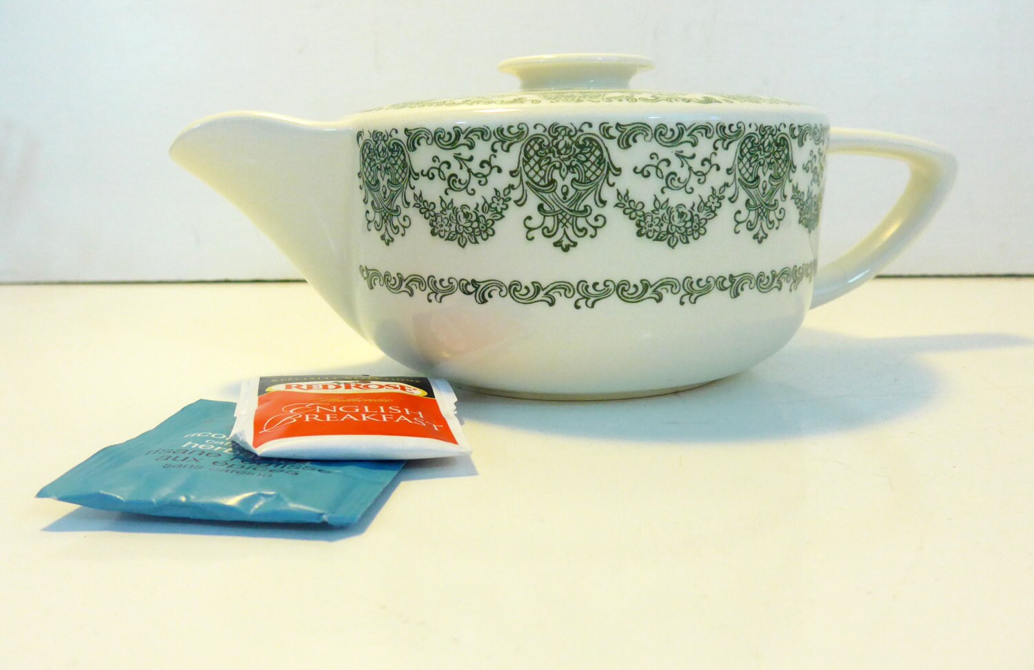 Antique Teapot Ivory w/ Green Design Low Profile Art Deco Style Tea pot