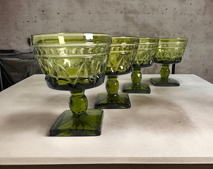 Vintage Set 4 Park Lane Green by Colony Champagne / Coupe Glasses - Retro Barware Sturdy Glassware Square Base Stemware Serving Entertaining