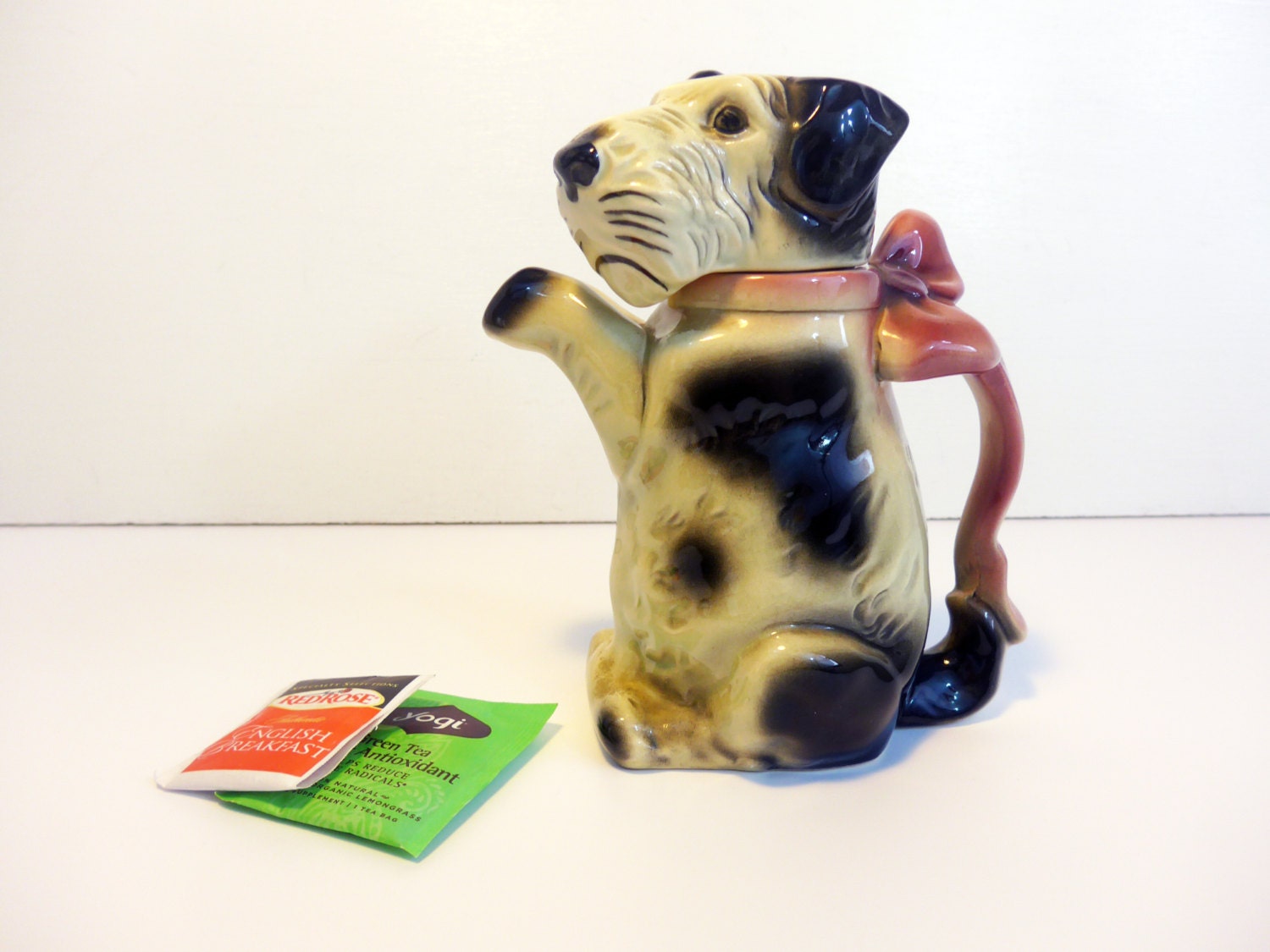 Vintage GERMANY 1940s Erphila Scotty Dog Teapot Black & White Retro