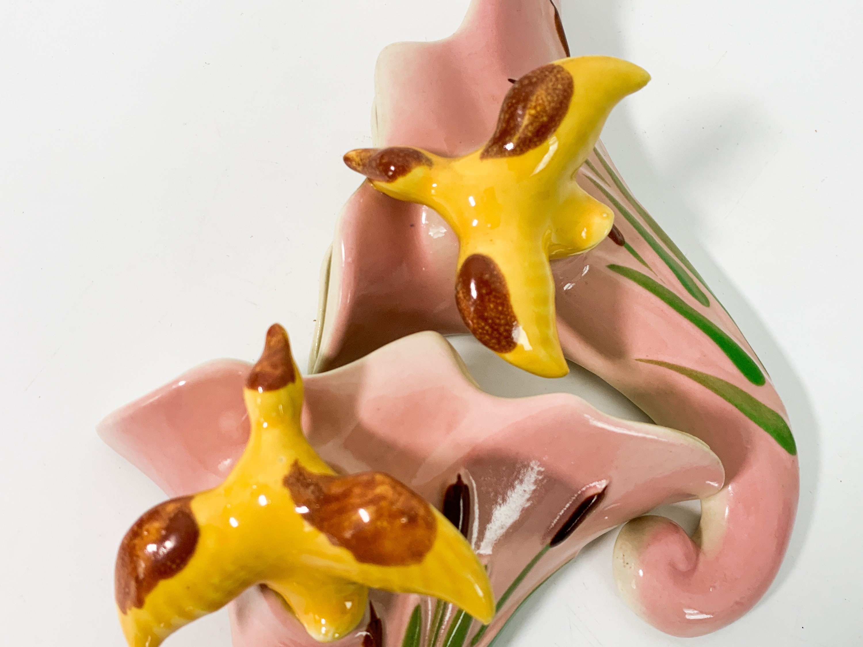 2 Vintage Ceramic Wall Pocket Vases Pair Pink w/ Yellow Ducks