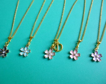 Personalized Flower Chain Necklace, A Flower with the Initial of Your Choice Gold Chain Necklace, Great Flower Girl Gift Necklace