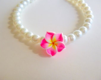 Flower Plumeria Beaded Pearl Bracelet, Little Girl Beaded Bracelet, Flower Girl Pearl Bracelet, Birthday Girl Beaded Bracelet