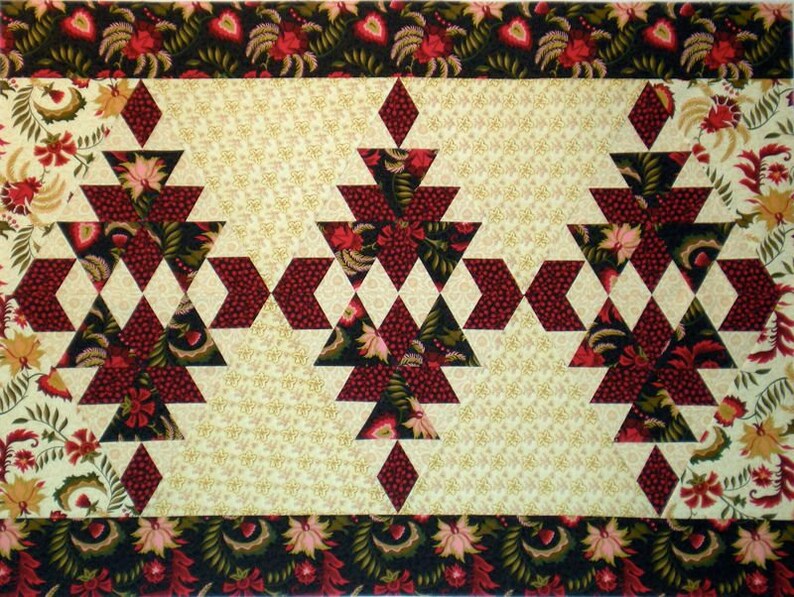 Magic Triangles Wall or Table Runner PATTERN image 1