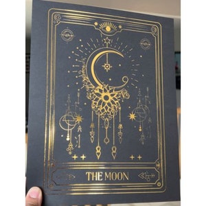La carta del tarot de la luna imprime colores personalizados