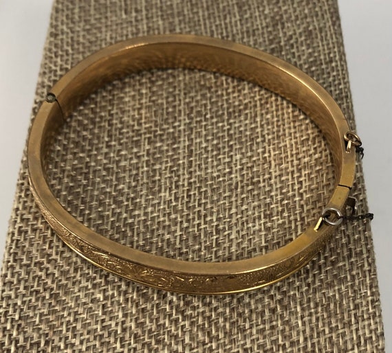 Vintage Etched Hinged Gold Metal Bracelet - image 2