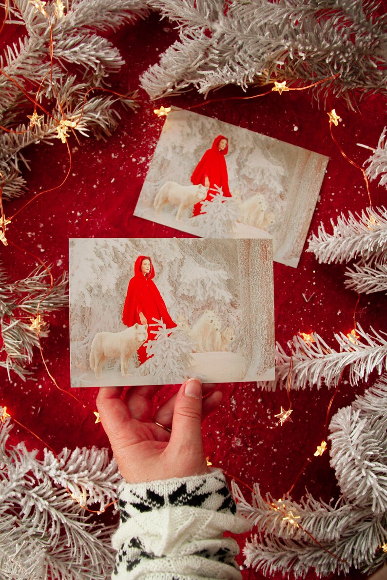 Carte postale photographie d'art "Petit chaperon rouge" Olga Valeska - Christmas Noël winter wonderland fairy tale magic faerie snow hiver image 3