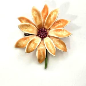 Vintage Flower Power Brooch