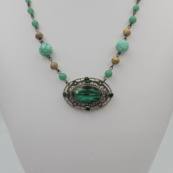 Art Deco Green Glass Convertible Pendant Brooch Necklace, Peking Glass Beads View 6