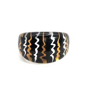 Vintage Black and Gold Lucite Abstract Modern Dome Ring