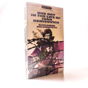 One Day in the Life of Ivan Denisovich: Solzhenitsyn, Signet Classics Paperback