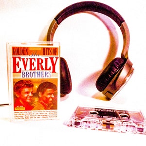 The Everly Brothers Cassette Tape / Golden Hits of The Everly Brothers / Vintage Rock & Roll Album / Rock Cassette / 1990 - Hollywood