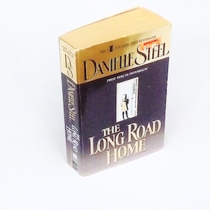 The Long Road Home by Danielle Steel (1999, Dell) ~ Contemporary Romance Novel, Used Book