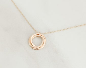 3 Circle Necklace Gold, Eternity 3 Ring Necklace, Interlocking Rings, Three Circles, Entwined Circles