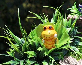 Miniature Turtle Fairy Garden Pick: Hand-Painted Poly Resin