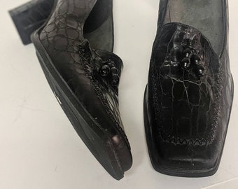 Stuart Weitzman Shoes Black Leather Pumps Sz 10B Vintage Authentic