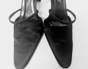 Emporio Armani Shoes Black Satin High Heels Vintage US 9 / 39 EU Vintage Authentic