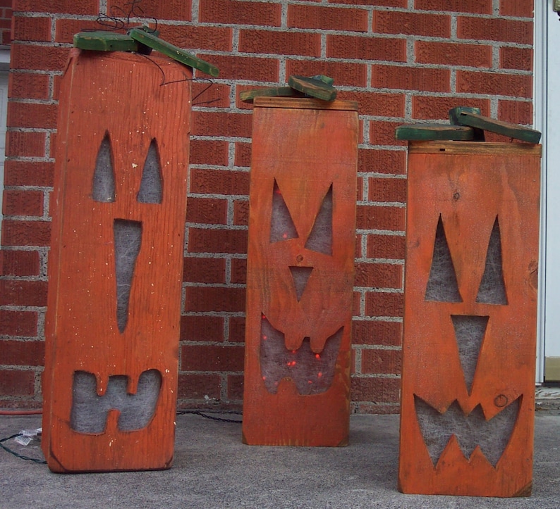 Lighted Jack-o-Lantern Wood Craft Pattern for Fall, Halloween & Thanksgiving 3 Pumpkins image 1