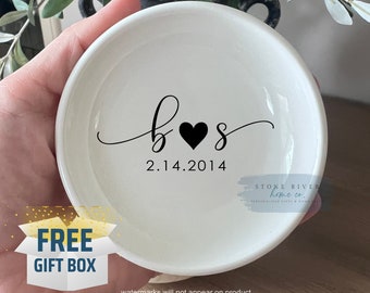 Personalized Ceramic Ring Dish: Engagement Gift for Bride
