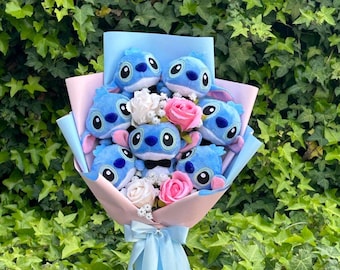 7 Plushies Bouquet. Blue Bouquet. Birthday gift. Valentine's day gift. Graduation Day gift. The doll stand is not included.