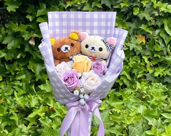 Purple plushies couple bear bouquet. The doll stand is not included.