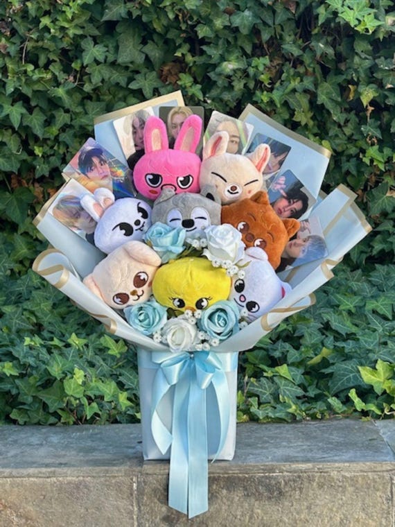 Plushies Photocards Bouquet . Kpop Boy Band Bouquet. Blue Bouquet
