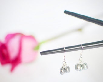 Tiny Pearl Earrings, Cluster Earrings, Tiny Jewelry, Petite Earrings,Simple Dangle Earrings,Little Silver Feminine Freshwater Pearl Earrings