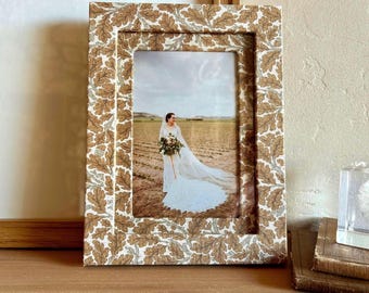 Oak and Acorn fabric covered Picture Frame (4x6 image), personalizable Housewarming gift- masculine Wedding gift - woodland nursery decor