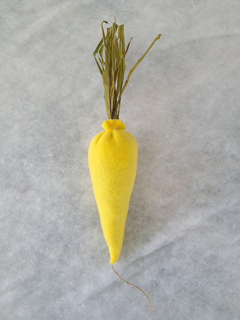 Yellow Carrot catnip toys. image 2